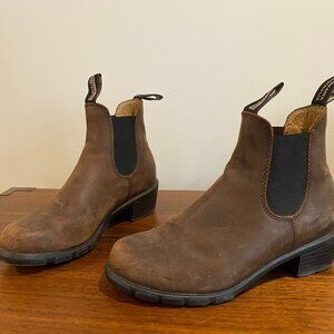 Blundstone heeled boots #1673